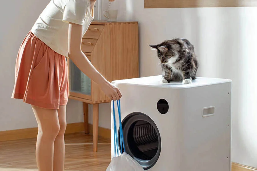 auto clean litter box